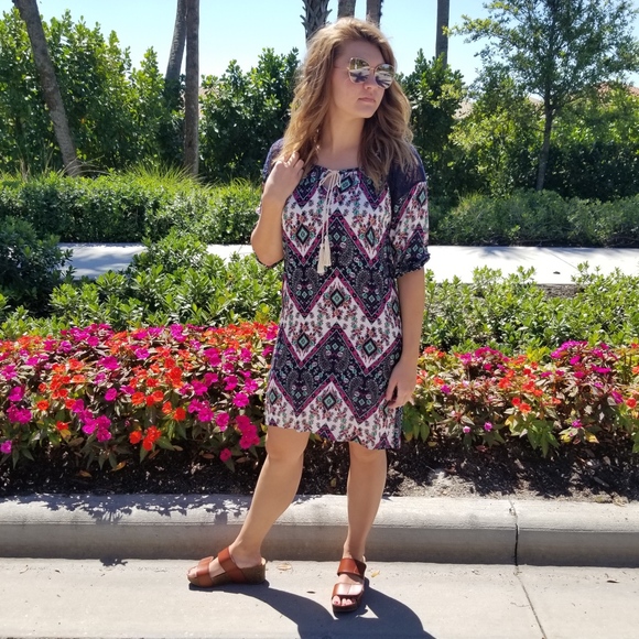 Glamvault Dresses & Skirts - Paisley Chevron Boho Dress